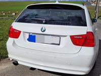 Gebraucht BMW 320 170 PS (125 kW) 2011 Weiß Kombi