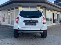 gebraucht Dacia Duster dCi 110 4x4 Lauréate Navi Klima