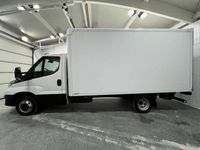 Second-hand Iveco Daily 156 CP (114 kW) 2024 Alb Van