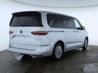 Gebraucht VW Multivan 150 PS (110 kW) 2024 Reflexsilber metallic Van