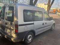 Gebraucht Opel Combo 75 PS (55 kW) 2002 Silber Van / Kleinbus