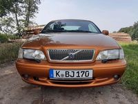 Second-hand Volvo C70 163 CP (119 kW) 2000 Auriu Cabrio