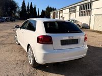 Gebraucht Audi A3 122 PS (89 kW) 2011 Weiß Kleinwagen