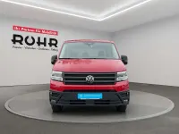 Gebraucht VW Crafter 140 PS (102 kW) 2024 Kirschrot Van