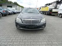 Gebraucht Mercedes C200 Avantgarde 136 PS (100 kW) 2009 Tenoritgrau Kombi
