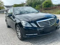 Gebraucht Mercedes E250 204 PS (150 kW) 2011 Schwarz Kombi