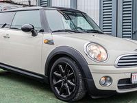 Usata Mini Cooper D 109 CV (80 kW) 2007 Beige Utilitaria