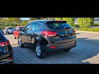 Gebraucht Hyundai ix35 136 PS (100 kW) 2013 Schwarz SUV