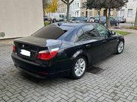 Gebraucht BMW 525 Shadowline 177 PS (130 kW) 2004 Schwarz Limousine