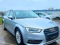 Gebraucht Audi A3 Attraction 110 PS (80 kW) 2015 Silber Limousine