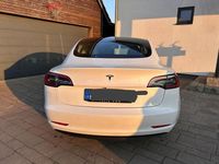 Gebraucht Tesla Model 3 RWD 239 kW (325 PS) 2022 Weiß Limousine