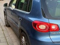 Gebraucht VW Tiguan Track & Field 160 PS (117 kW) 2011 Blau SUV