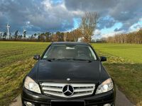 Gebraucht Mercedes C200 184 PS (135 kW) 2011 Schwarz Limousine