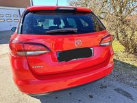 Gebraucht Opel Astra 122 PS (89 kW) 2019 Rot Kombi