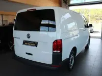 Second-hand VW Transporter 150 CP (110 kW) 2021 Alb Van