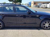 gebraucht BMW 118 d / Schiebedach / Xenon / 8x Bereift