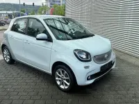 Używany Smart ForFour Passion 71 KM (52 kW) 2014 Biały Hatchback