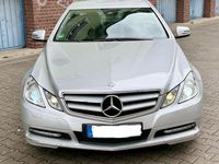 Gebraucht Mercedes E250 204 PS (150 kW) 2011 Silber Coupé