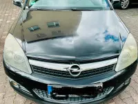Gebraucht Opel Astra GTC 116 PS (85 kW) 2009 Schwarz Coupé