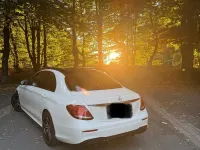 Gebraucht Mercedes E350 AMG line 286 PS (210 kW) 2017 Weiß Limousine