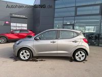Gebraucht Hyundai i10 Trend 67 PS (49 kW) 2020 Grau Kleinwagen