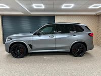 Neu BMW X5 Sport Line 381 PS (280 kW) 2025 Grau SUV