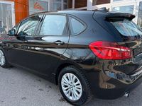 Gebraucht BMW 218 Advantage 150 PS (110 kW) 2016 Schwarz Van / Kleinbus