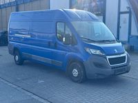 Gebraucht Peugeot Boxer 131 PS (96 kW) 2017 Farbe blau line/deckende Van