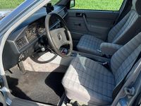 Gebraucht Mercedes 190 94 PS (69 kW) 1989 Blau Limousine