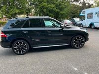 Gebraucht Mercedes ML350 258 PS (189 kW) 2014 Schwarz SUV