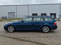 Gebraucht BMW 550 367 PS (269 kW) 2009 Blau Kombi