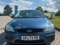 Gebraucht Ford Focus 101 PS (74 kW) 2006 Blau Kleinwagen