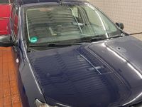 Gebraucht Dacia Sandero 73 PS (53 kW) 2015 Blau Limousine