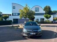 Gebraucht Opel Astra GTC 116 PS (85 kW) 2010 Grau Coupé