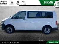Gebraucht VW Caravelle Trendline 150 PS (110 kW) 2018 Weiß Van