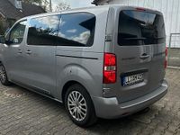 Gebraucht Peugeot Expert 179 PS (131 kW) 2025 Grau Van