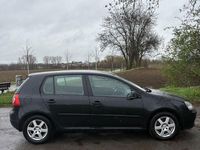 Gebraucht VW Golf V 101 PS (74 kW) 2004 Schwarz Kleinwagen