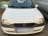 Używany Opel Corsa Swing 60 KM (44 kW) 1997 Biały Hatchback