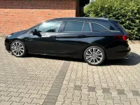 Używany Opel Astra Dynamic 200 KM (147 kW) 2018 Czarny Kombi