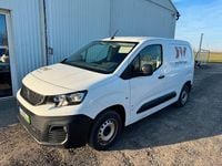 Gebraucht Peugeot Partner 110 PS (80 kW) 2021 Weiß Van / Kleinbus