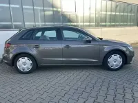 Gebraucht Audi A3 Attraction 150 PS (110 kW) 2015 Grau Limousine