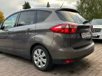 Gebraucht Ford C-MAX Titanium 125 PS (91 kW) 2018 Braun Van / Kleinbus