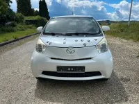 Gebraucht Toyota iQ 68 PS (50 kW) 2010 Weiß Kleinwagen