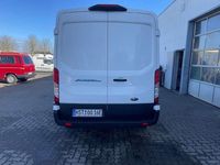 Gebraucht Ford E-Transit Trend 135 kW (184 PS) 2022 Frostweiß Van