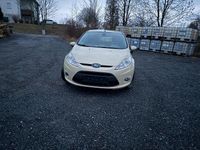 Gebraucht Ford Fiesta 82 PS (60 kW) 2009 Beige Kleinwagen