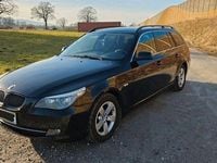 Gebraucht BMW 520 163 PS (119 kW) 2010 Schwarz Kombi