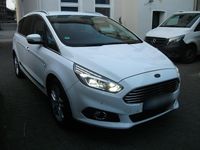 Gebraucht Ford S-MAX Titanium 160 PS (117 kW) 2017 Weiß Van / Kleinbus