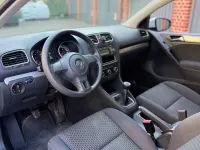 Gebraucht VW Golf VI Trendline 80 PS (58 kW) 2010 Weiß Kleinwagen