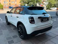 Neu Fiat 600 Street 101 PS (74 kW) 2026 Gelato weiß SUV