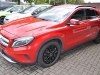 Gebraucht Mercedes GLA200 136 PS (100 kW) 2014 Rot SUV